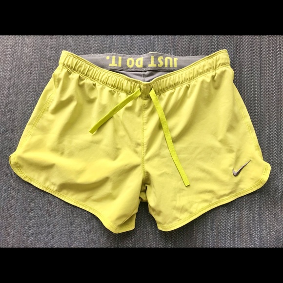 Nike Pants - Nike dri-fit celadon shorts w/liner size:small